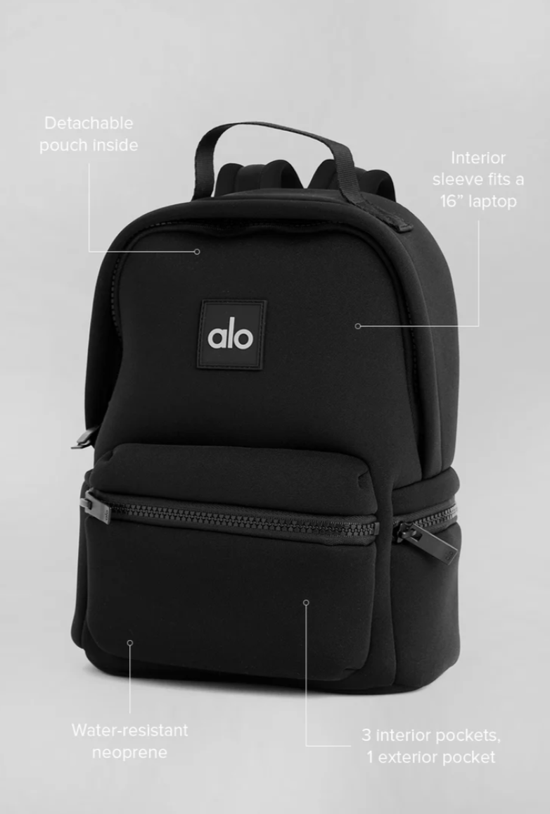 Don't Travel Without These In-Flight Wellness Essentials — Alo